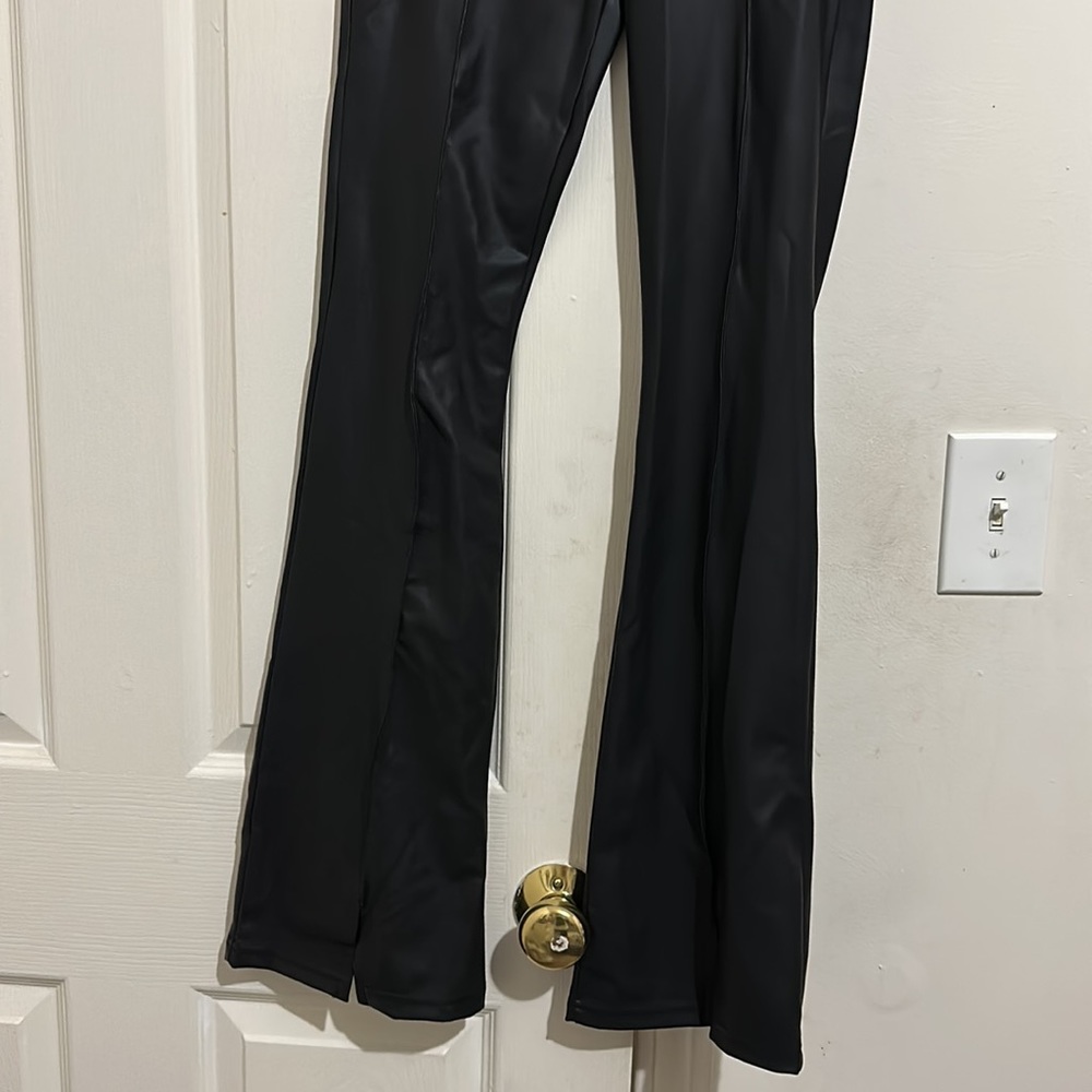 Women's Topshop Faux Leather Pants - Picture 3 of 7